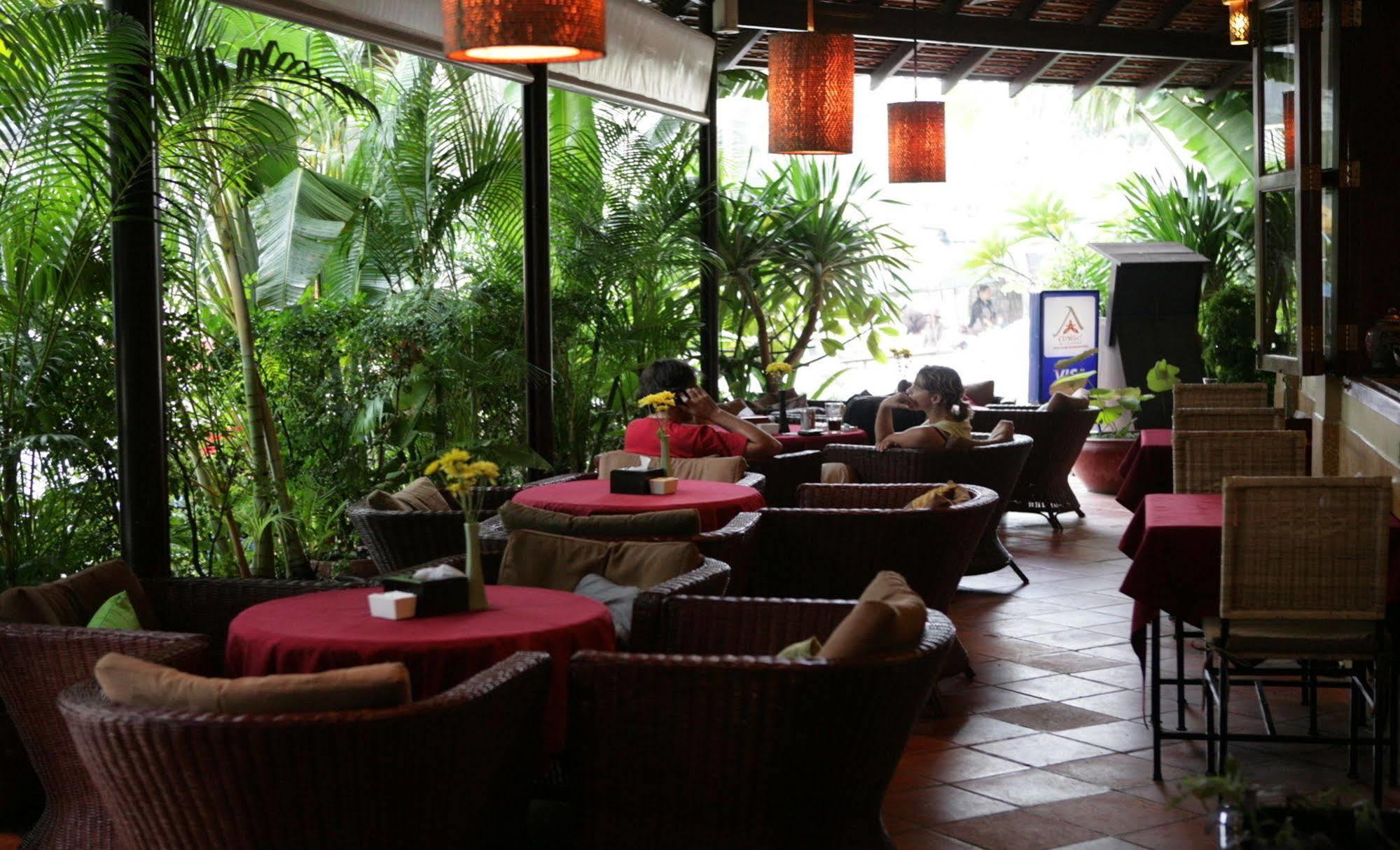 Anise Hotel And Restaurant Phnompenh Exteriér fotografie